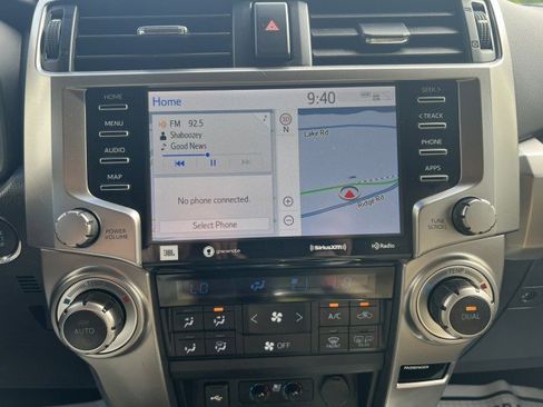 Used 2022 Toyota 4Runner Limited image 30