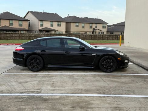 Used 2011 Porsche Panamera 4 AWD/4WD image 8