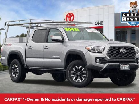 Used 2021 Toyota Tacoma 4x4 Double Cab image 2