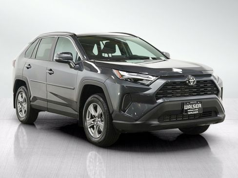 Used 2025 Toyota RAV4 XLE w/ Convenience Package AWD/4WD image 7