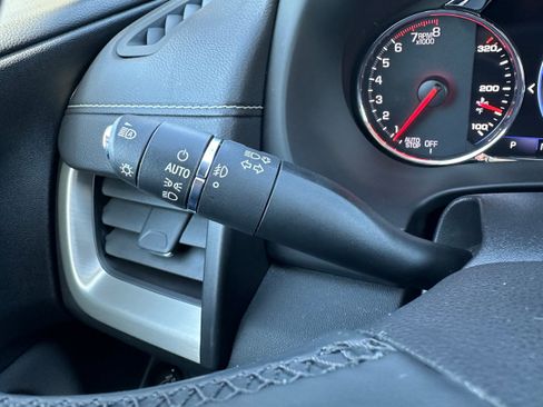 Used 2024 GMC Terrain Denali w/ Denali Premium Package image 27