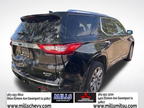 Used 2018 Chevrolet Traverse Premier AWD/4WD image 3