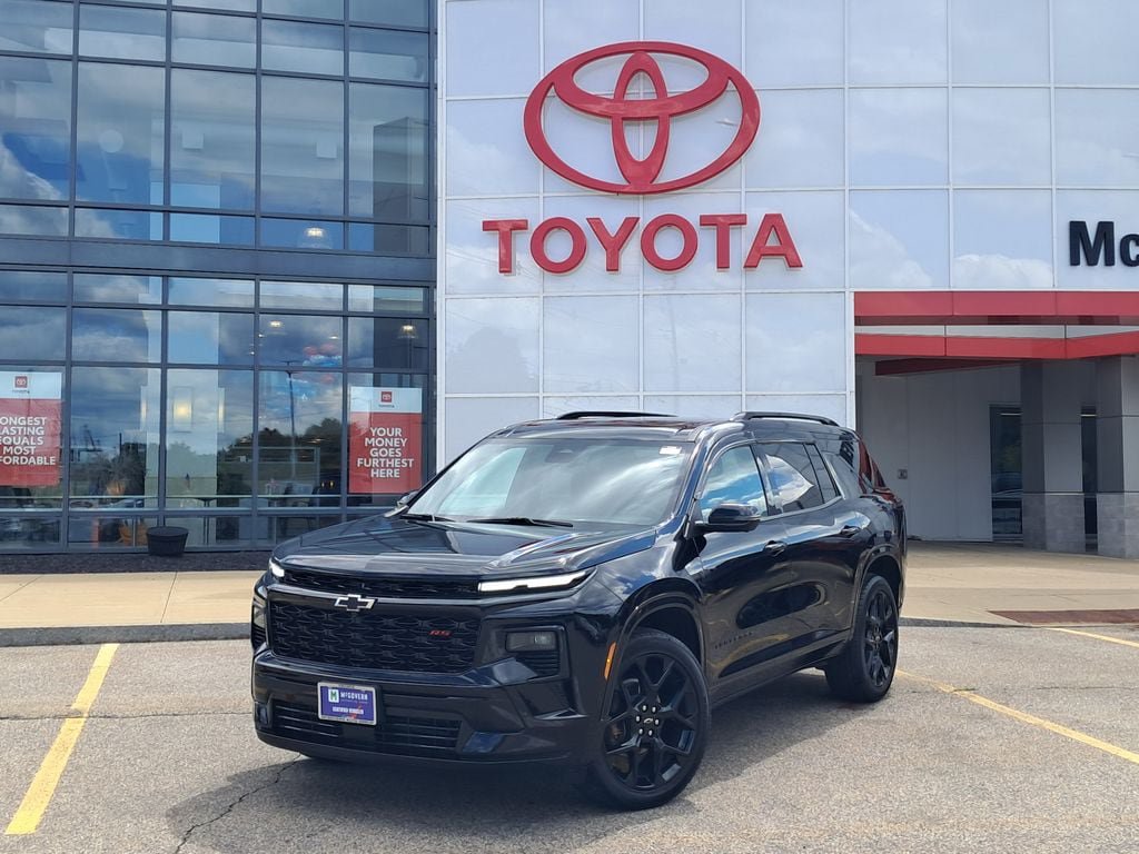 Used 2024 Chevrolet Traverse RS AWD/4WD image 1