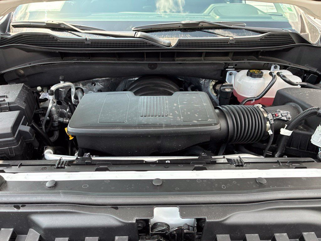Used 2026 Chevrolet Silverado 1500 LT Trail Boss w/ LT Trail Boss Premium Package AWD/4WD image 36