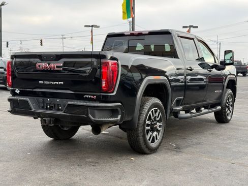 Used 2022 GMC Sierra 2500 AT4 w/ AT4 Preferred Package image 8