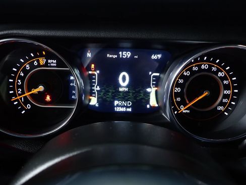 Used 2021 Jeep Gladiator Overland image 26