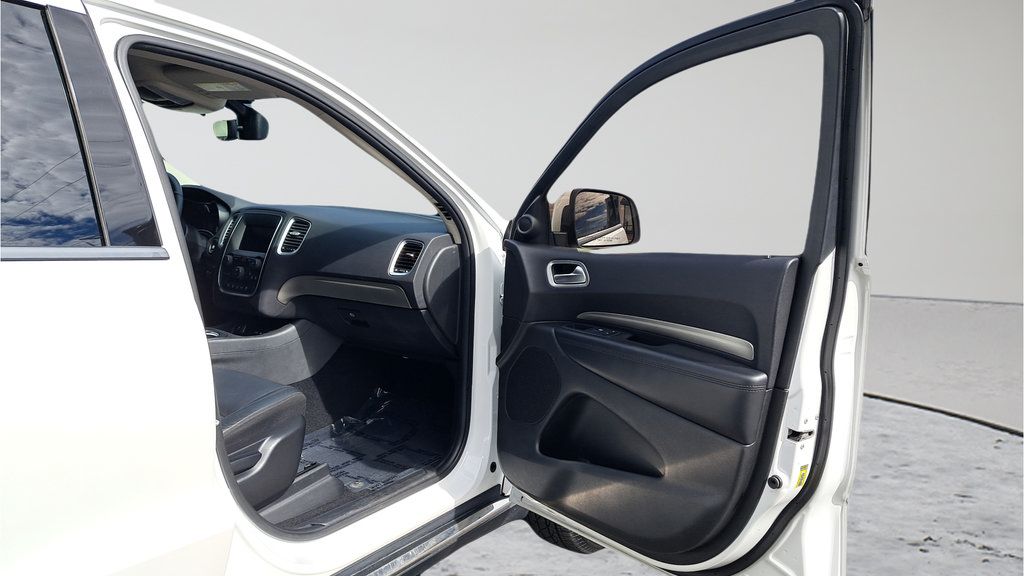 Used 2019 Dodge Durango SXT AWD/4WD image 15