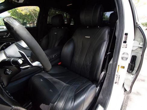 Used 2020 Mercedes-Benz S 63 AMG 4MATIC Sedan w/ Warmth & Comfort Package image 35