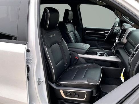New 2026 RAM 1500 Laramie image 8