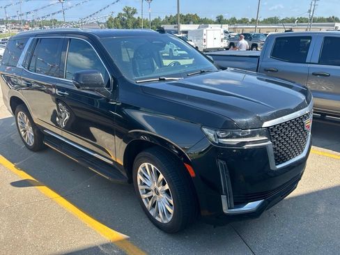 Used 2023 Cadillac Escalade Luxury w/ LPO, Floor Liner Package AWD/4WD image 1