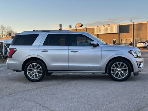 Used 2019 Ford Expedition Platinum image 8