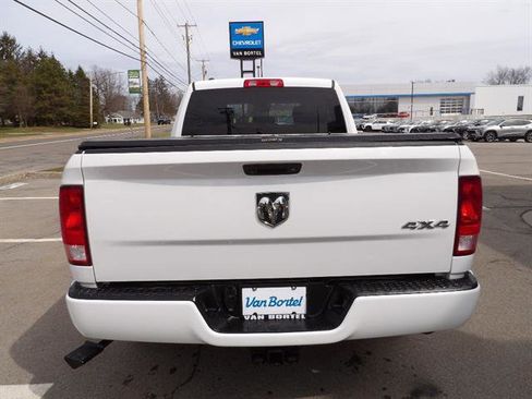 Used 2018 RAM 1500 Express image 4