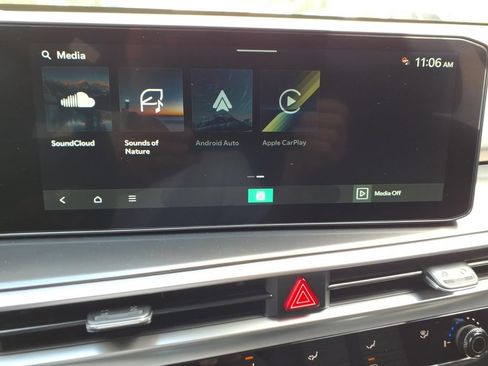 New 2026 Kia Sorento LX FWD image 19