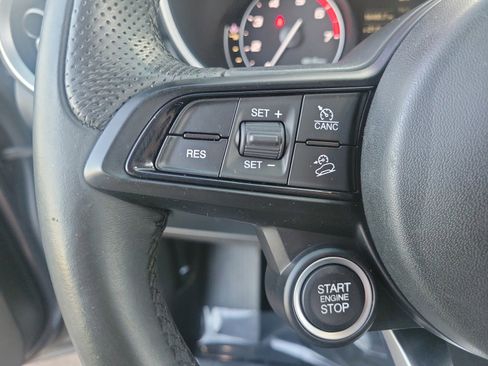 Used 2020 Alfa Romeo Stelvio w/ Nero Edizione image 18