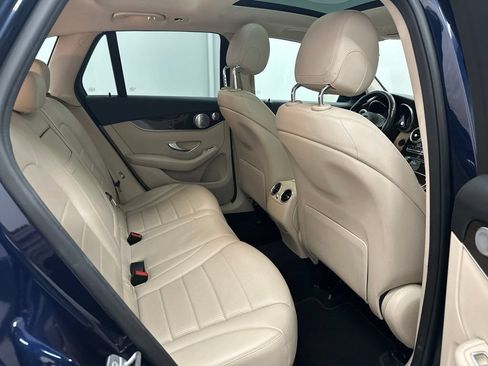 Used 2018 Mercedes-Benz GLC 350e 4MATIC image 25