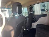 Used 2017 Dodge Grand Caravan SE image 6