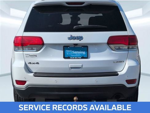 Used 2018 Jeep Grand Cherokee Laredo image 4