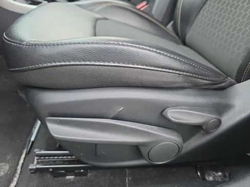 Used 2020 Jeep Compass Latitude AWD/4WD image 11