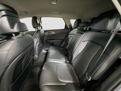 Used 2024 Kia Sportage EX AWD/4WD image 26