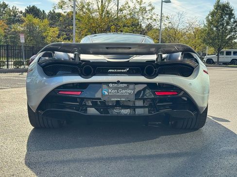 Used 2022 McLaren 720S Performance image 5