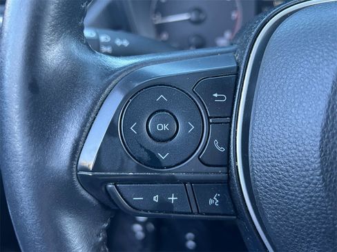 Used 2024 Toyota Corolla Cross LE image 15