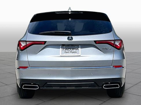 Certified 2024 Acura MDX FWD w/ Technology Package image 5