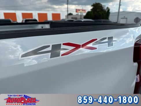 Used 2024 Chevrolet Silverado 1500 LT AWD/4WD image 21