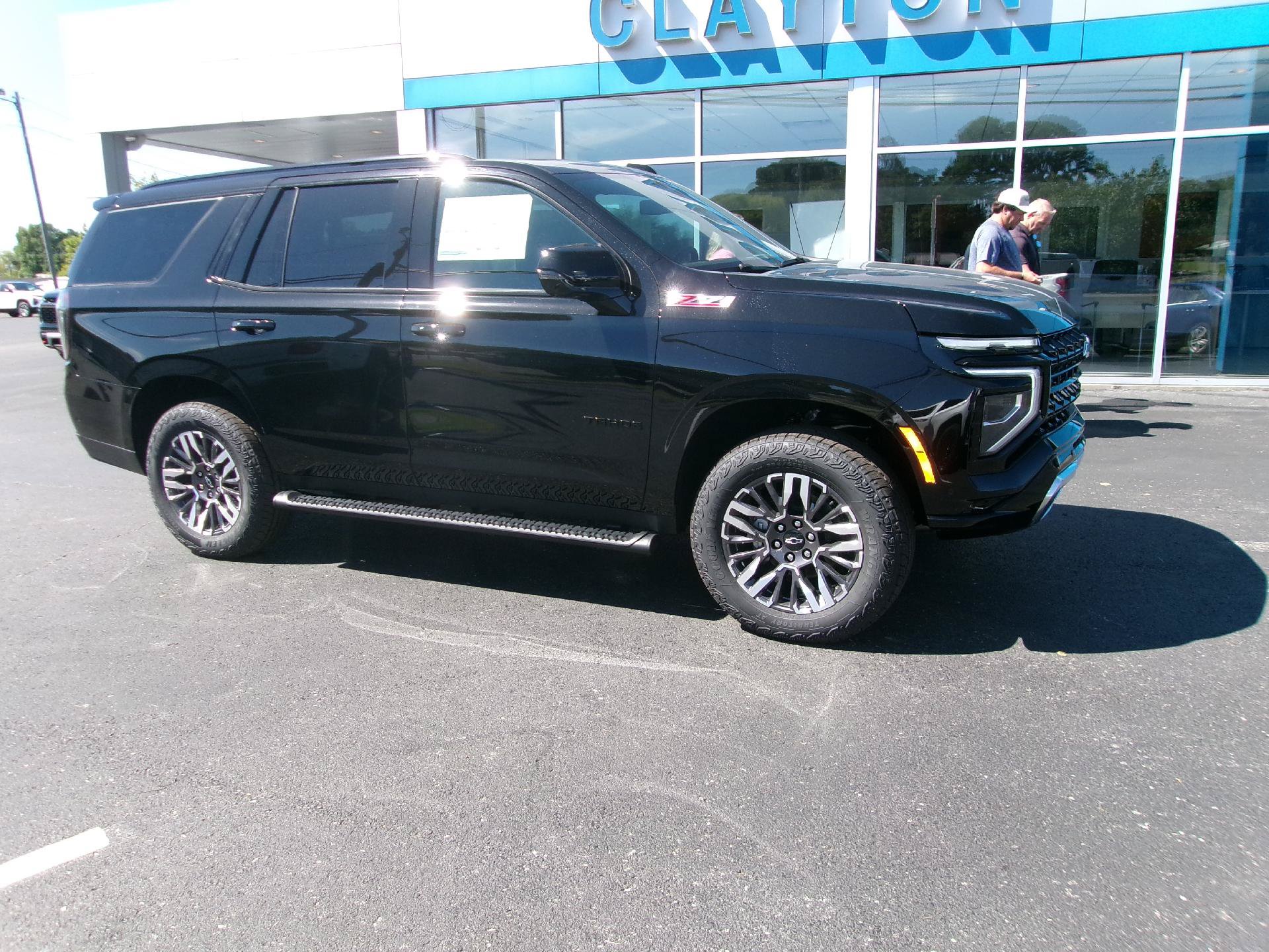 New 2026 Chevrolet Tahoe Z71 w/ Comfort Package AWD/4WD image 9