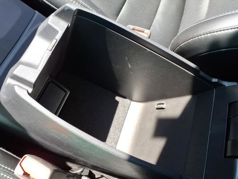 Used 2022 Ford Escape SEL image 29