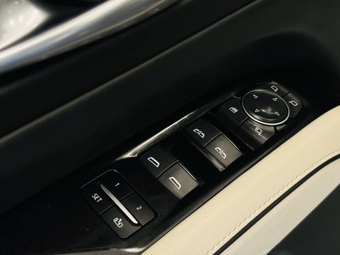 Used 2023 Cadillac Escalade Sport w/ Touring Package AWD/4WD image 33