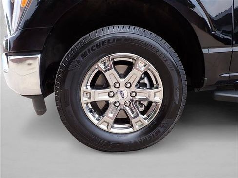 Used 2022 Ford F150 XLT w/ Equipment Group 302A High AWD/4WD image 7