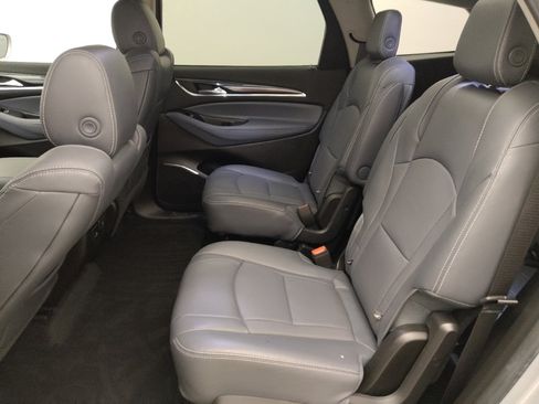Used 2018 Buick Enclave Premium FWD image 18