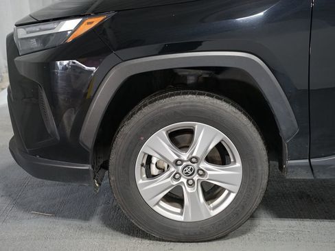 Used 2024 Toyota RAV4 XLE image 5