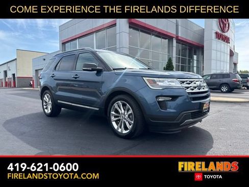Used 2019 Ford Explorer XLT w/ Equipment Group 202A FWD image 1