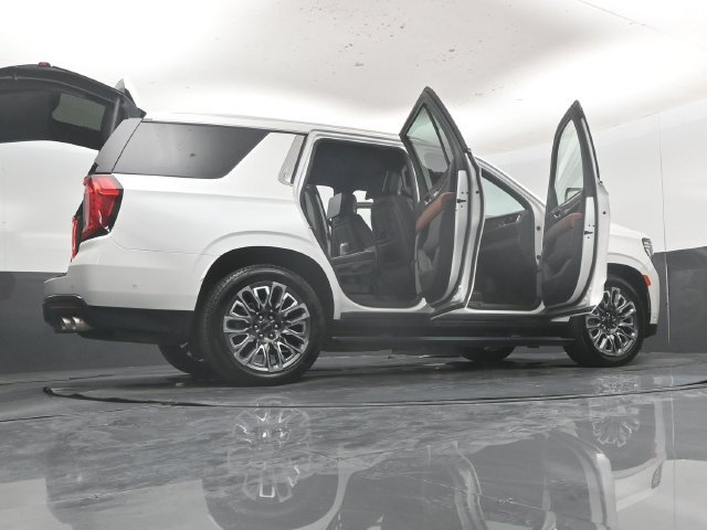 Used 2023 GMC Yukon Denali Ultimate AWD/4WD image 64