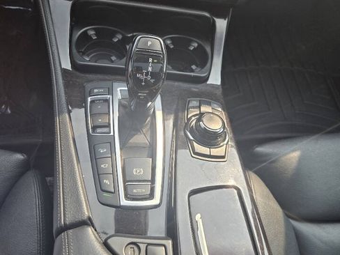 Used 2012 BMW 535i xDrive Sedan AWD/4WD image 23
