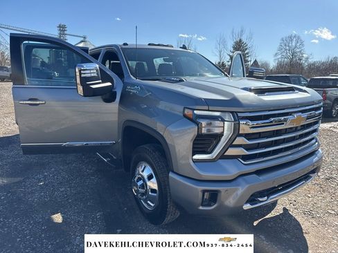 Used 2024 Chevrolet Silverado 3500 High Country w/ High Country Premium Package image 61