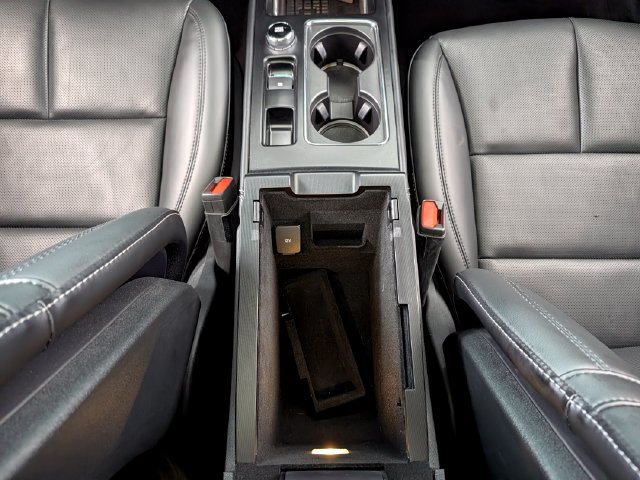 Certified 2025 Lincoln Corsair AWD w/ Equipment Group 101A image 30