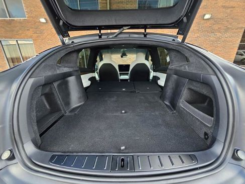 Used 2022 Tesla Model X image 71