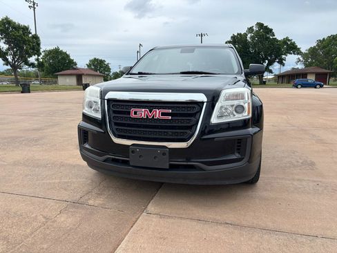 Used 2017 GMC Terrain SLE FWD image 4