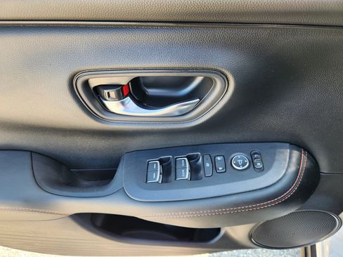 Certified 2024 Honda HR-V Sport image 16
