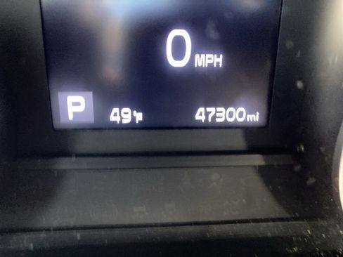 Used 2022 Kia Sportage Nightfall Edition image 16