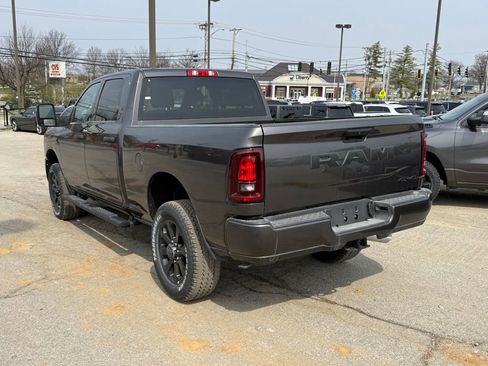 New 2026 RAM 2500 Tradesman AWD/4WD image 10