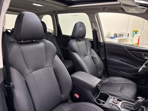 Used 2019 Subaru Forester Limited w/ Popular Package #3 image 25