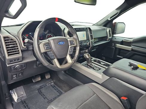 Used 2019 Ford F150 Raptor w/ Equipment Group 802A Luxury AWD/4WD image 16