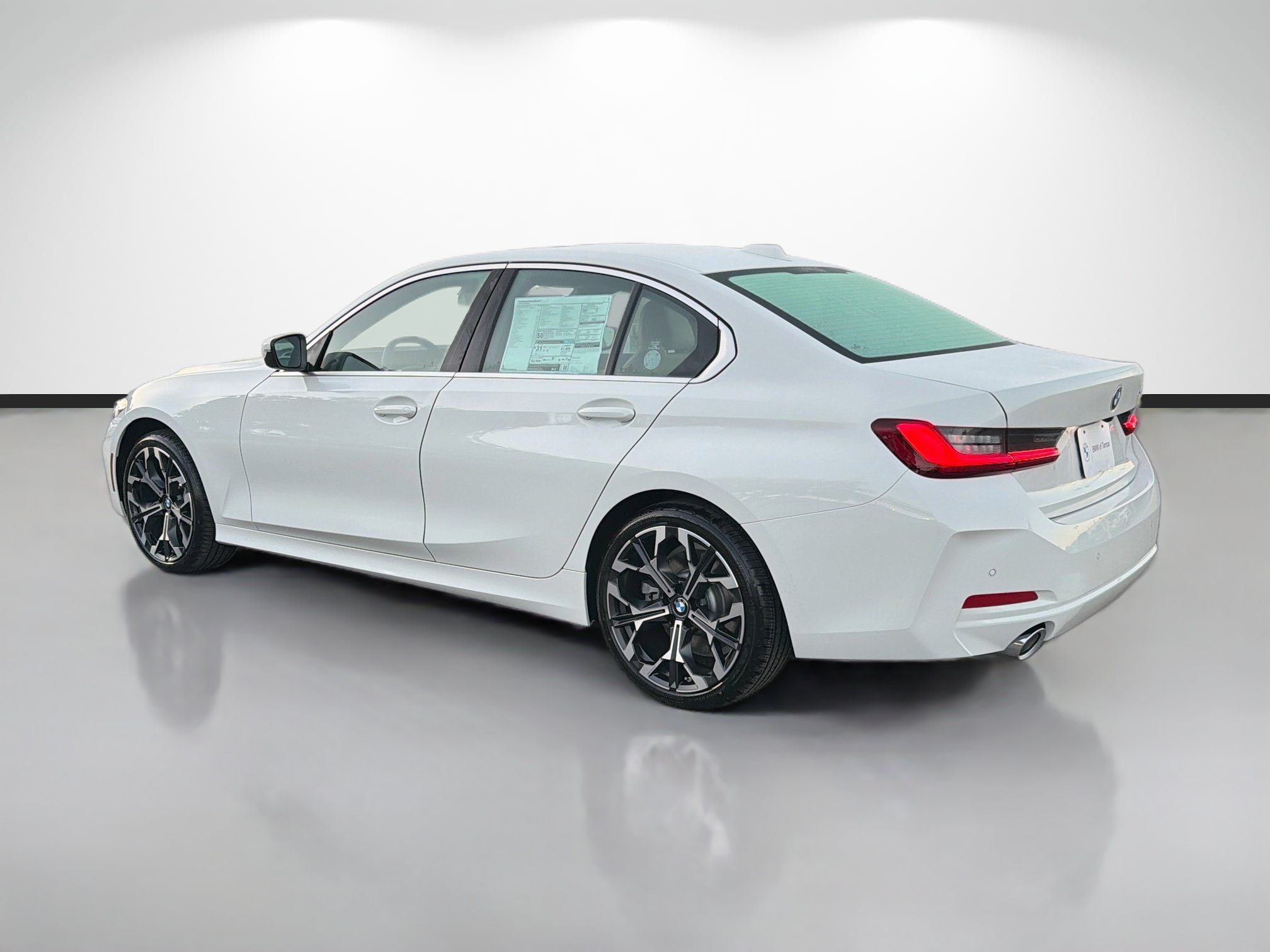 New 2026 BMW 330i Sedan w/ Premium Package RWD image 5