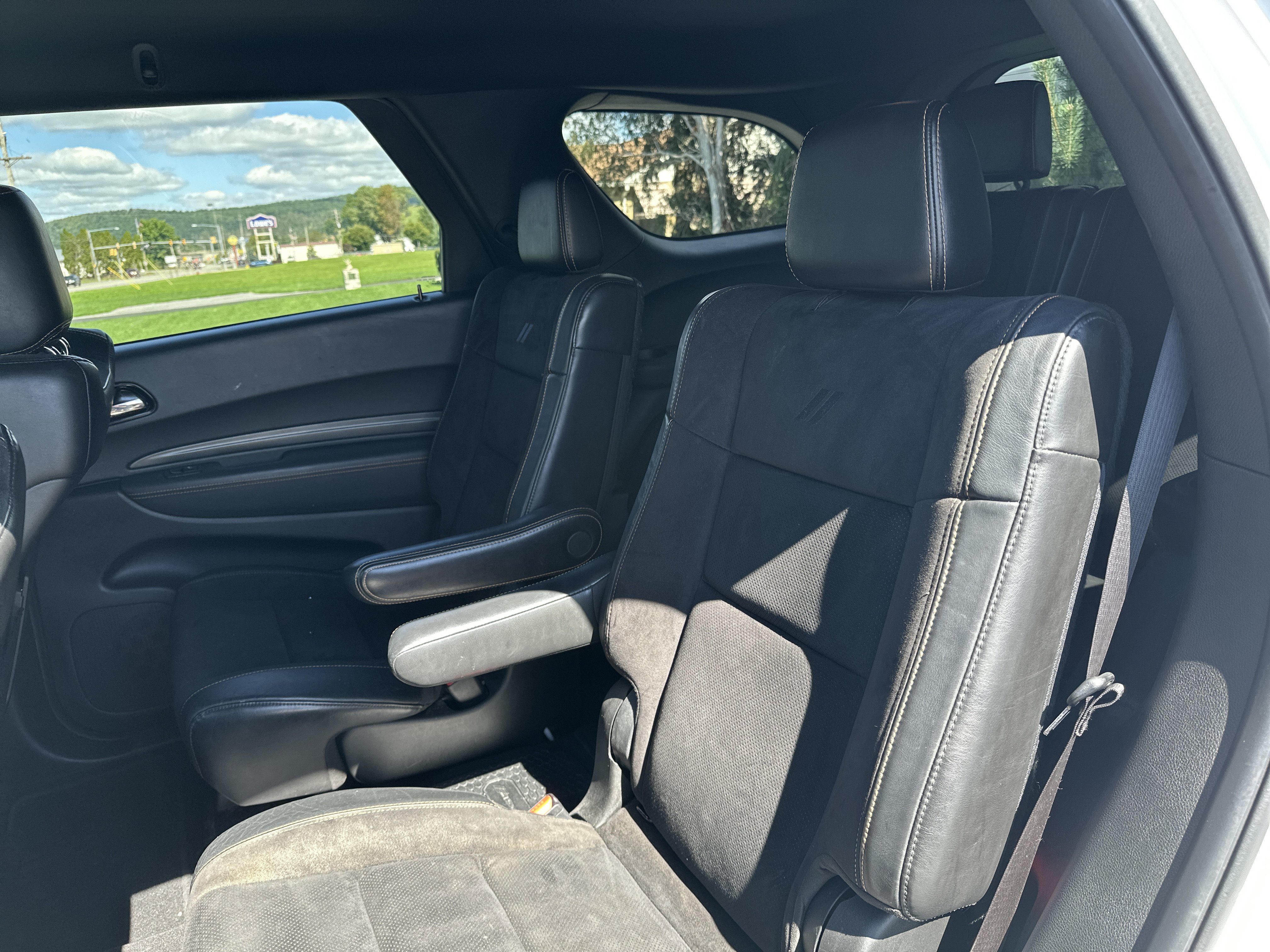 Used 2023 Dodge Durango R/T AWD/4WD image 13