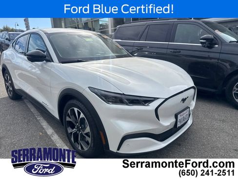 Used 2025 Ford Mustang Mach-E Select RWD image 3