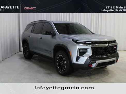 Used 2025 Chevrolet Traverse Z71 w/ Driver Confidence Package AWD/4WD image 1