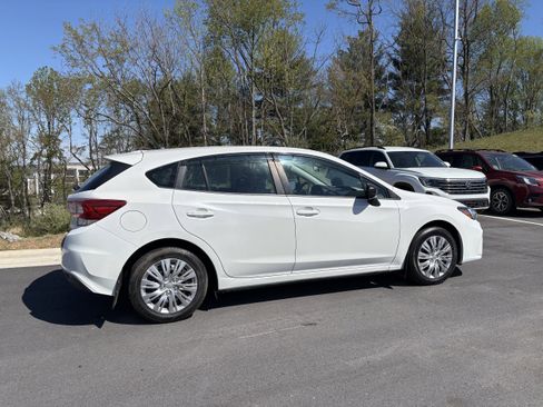 Used 2019 Subaru Impreza 2.0i AWD/4WD image 8